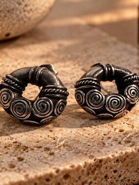 Vintage 925 Sterling Silver Chunky Swirl Rope Textured Huggie Post Earrings